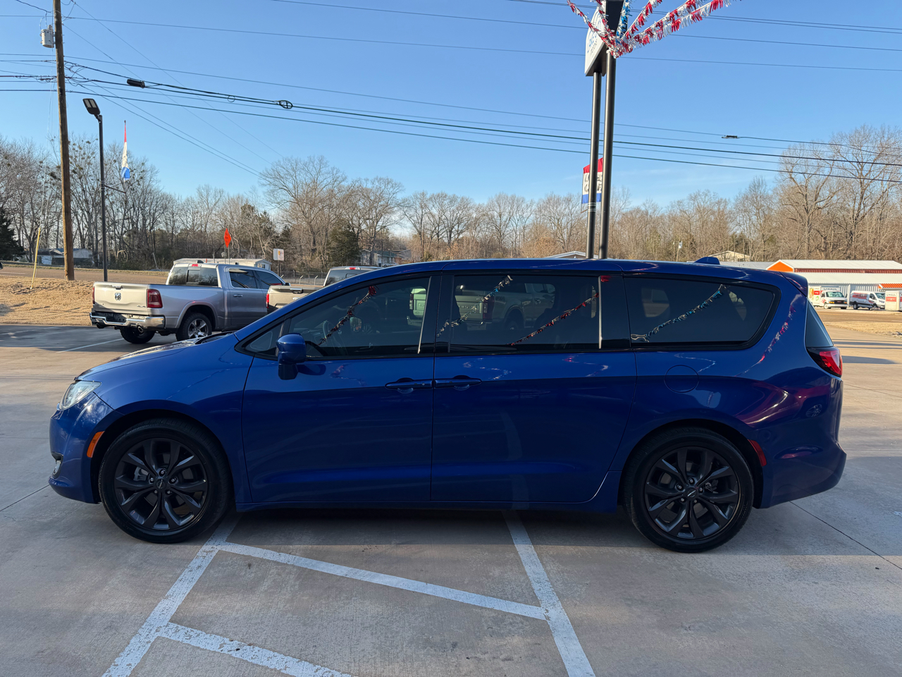 Chrysler Pacifica Touring Plus 2019