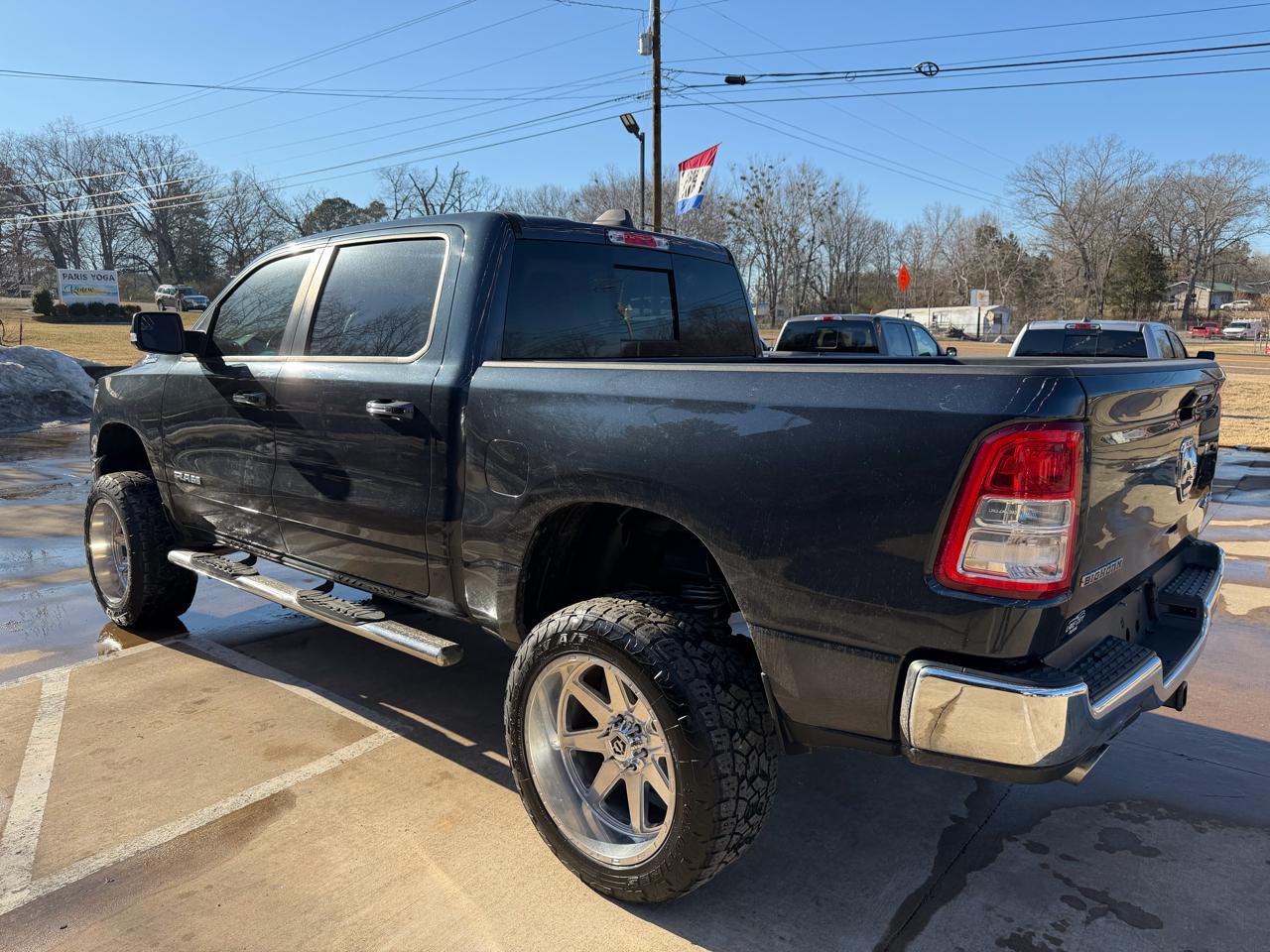 RAM 1500 Big Horn Crew Cab SWB 4WD 2020