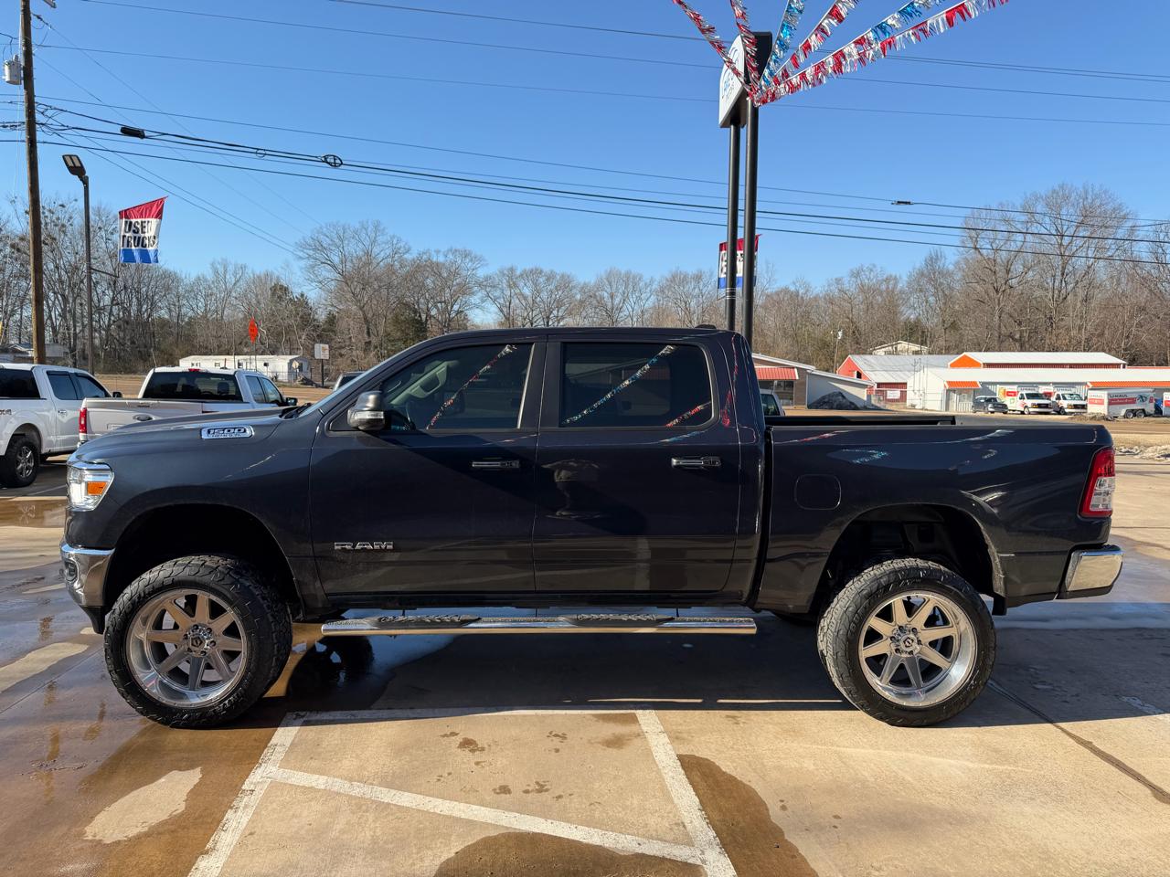 RAM 1500 Big Horn Crew Cab SWB 4WD 2020