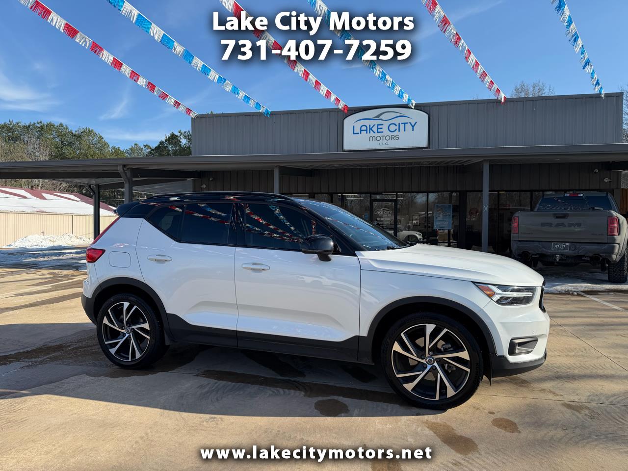 2021 Volvo XC40 T5 R-Design AWD