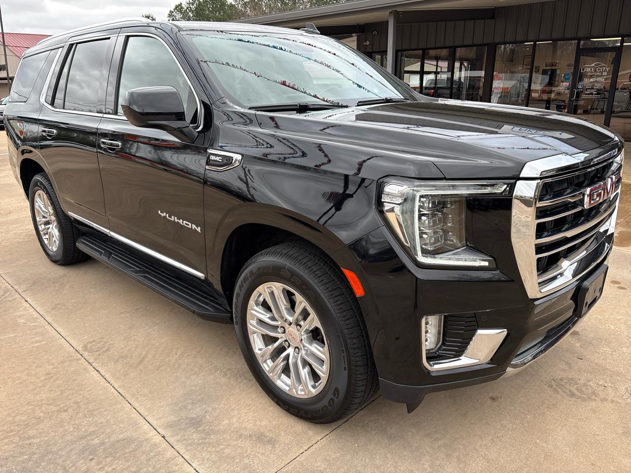 GMC Yukon SLT 4WD 2021