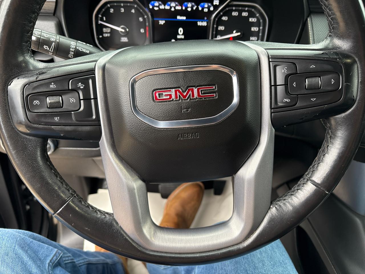 GMC Yukon SLT 4WD 2021