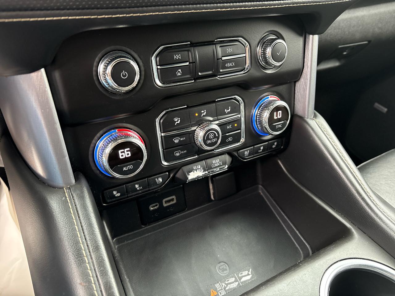 GMC Yukon SLT 4WD 2021