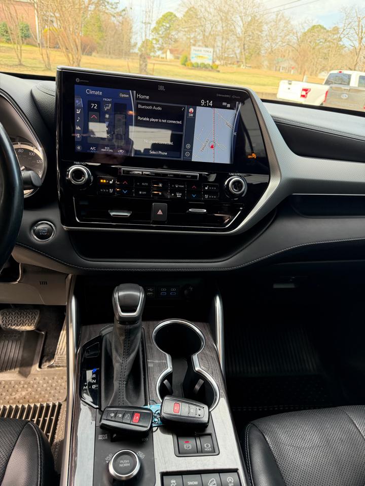 Toyota Highlander Platinum AWD V6 2022