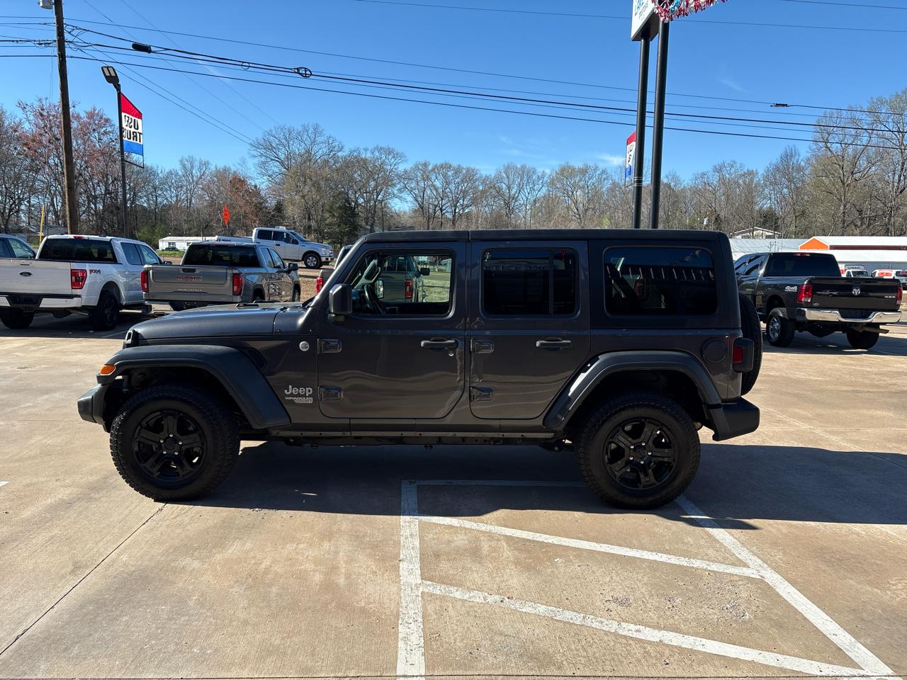 Jeep Wrangler Unlimited Sport S 2018