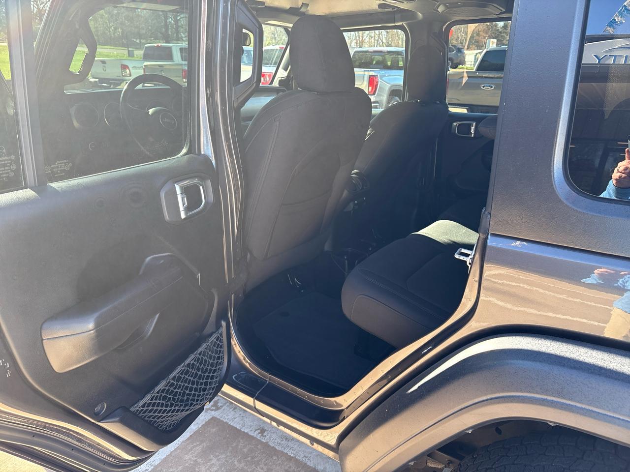 Jeep Wrangler Unlimited Sport S 2018