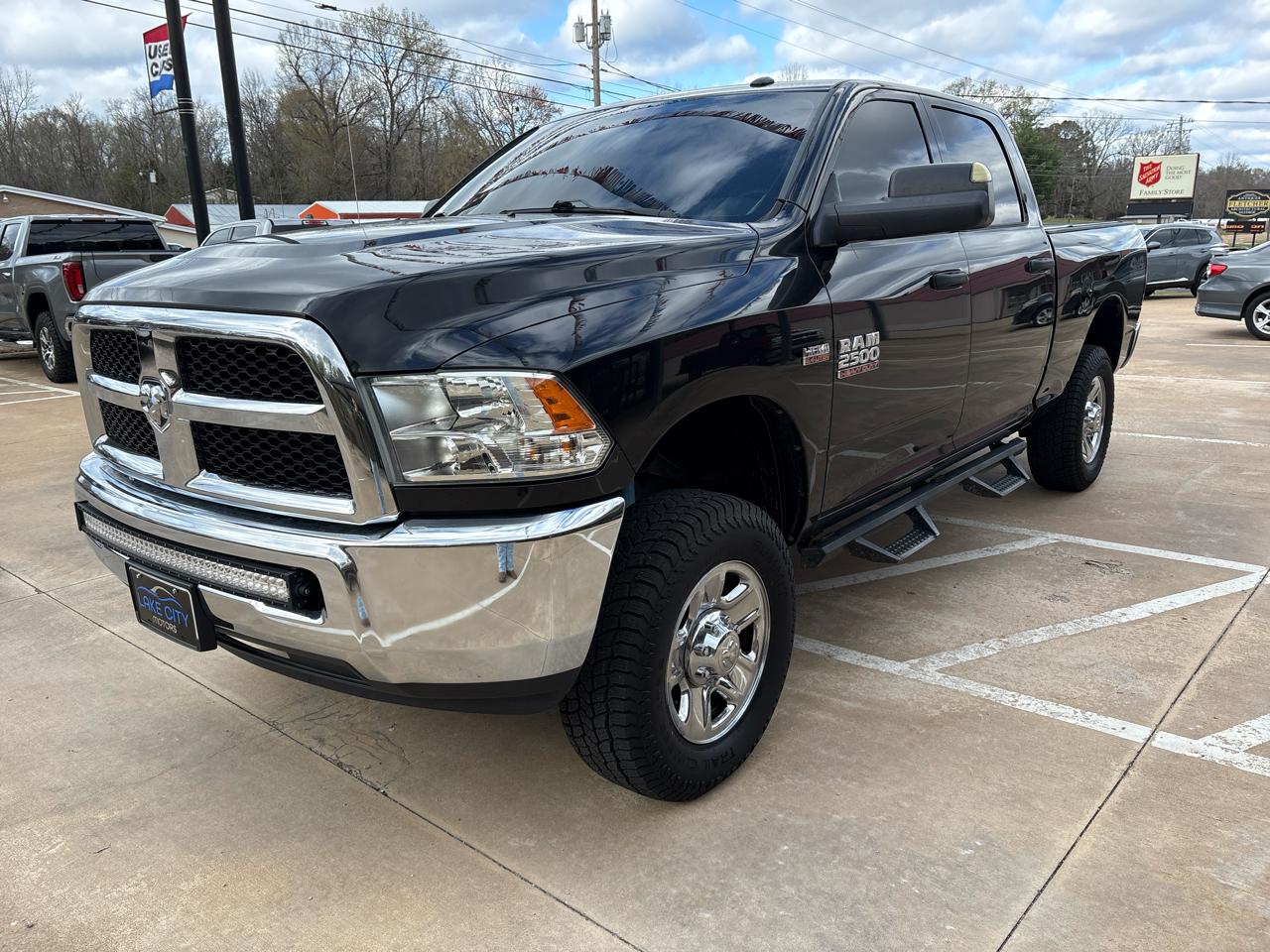 RAM 2500 Tradesman Crew Cab SWB 4WD 2018
