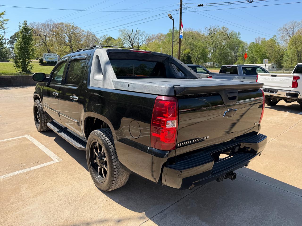 Chevrolet Avalanche LTZ 4WD 2007