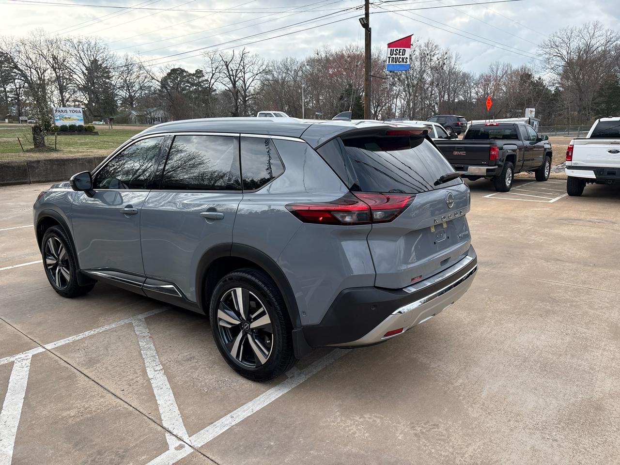 Nissan Rogue Platinum 2023