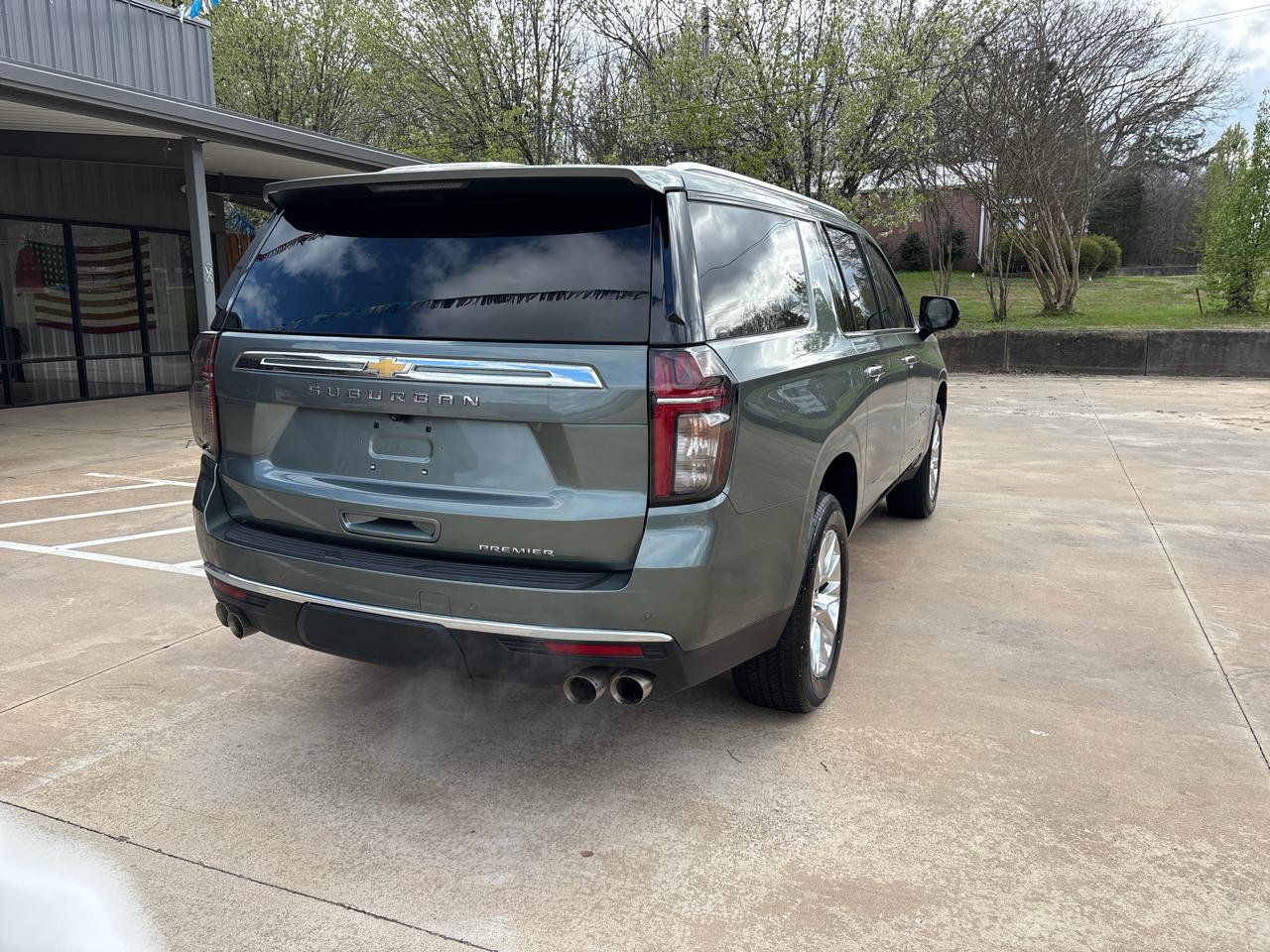 Chevrolet Suburban Premier 2023