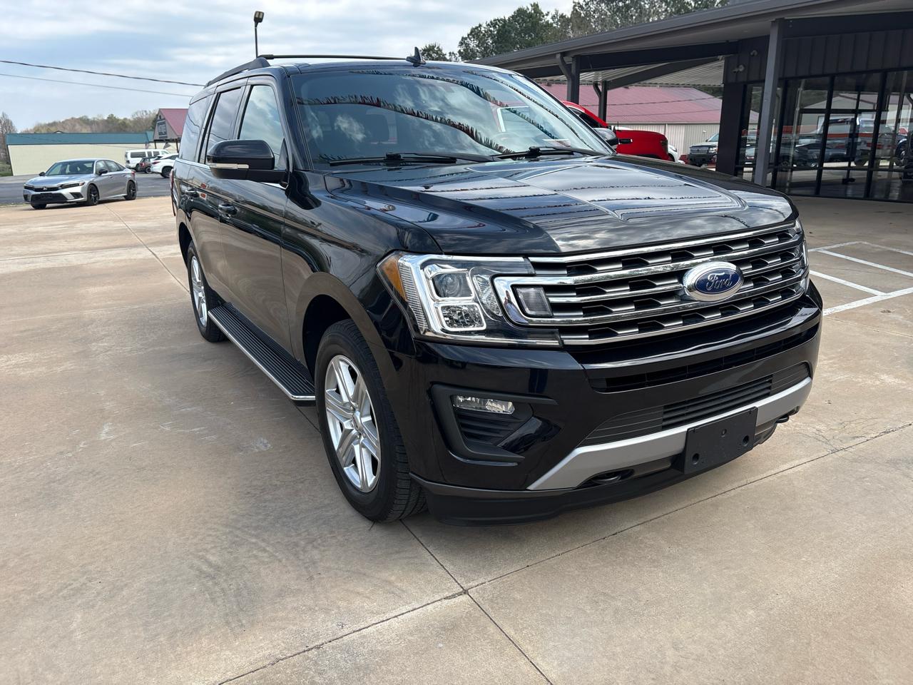 Ford Expedition XLT 4WD 2019