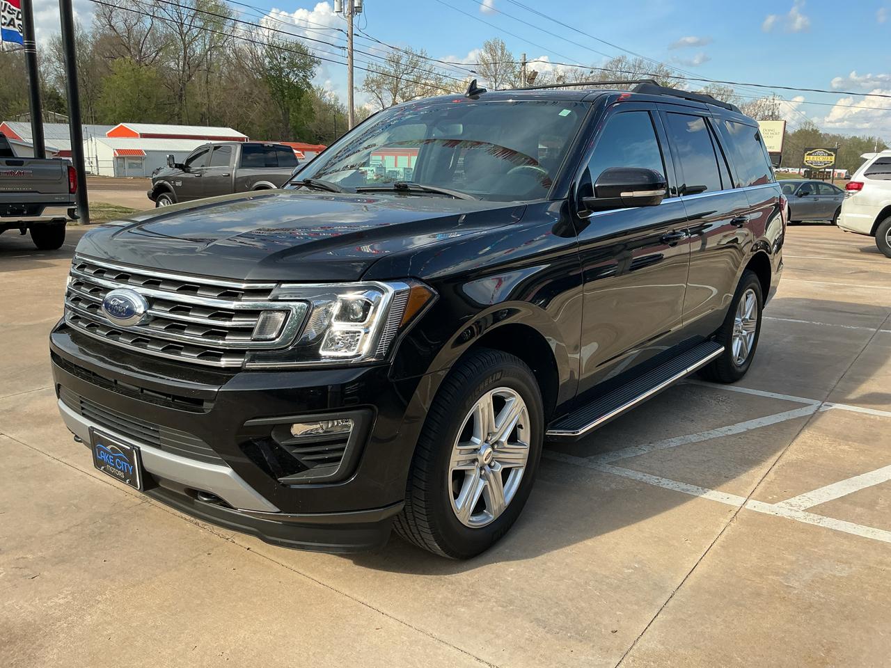 Ford Expedition XLT 4WD 2019