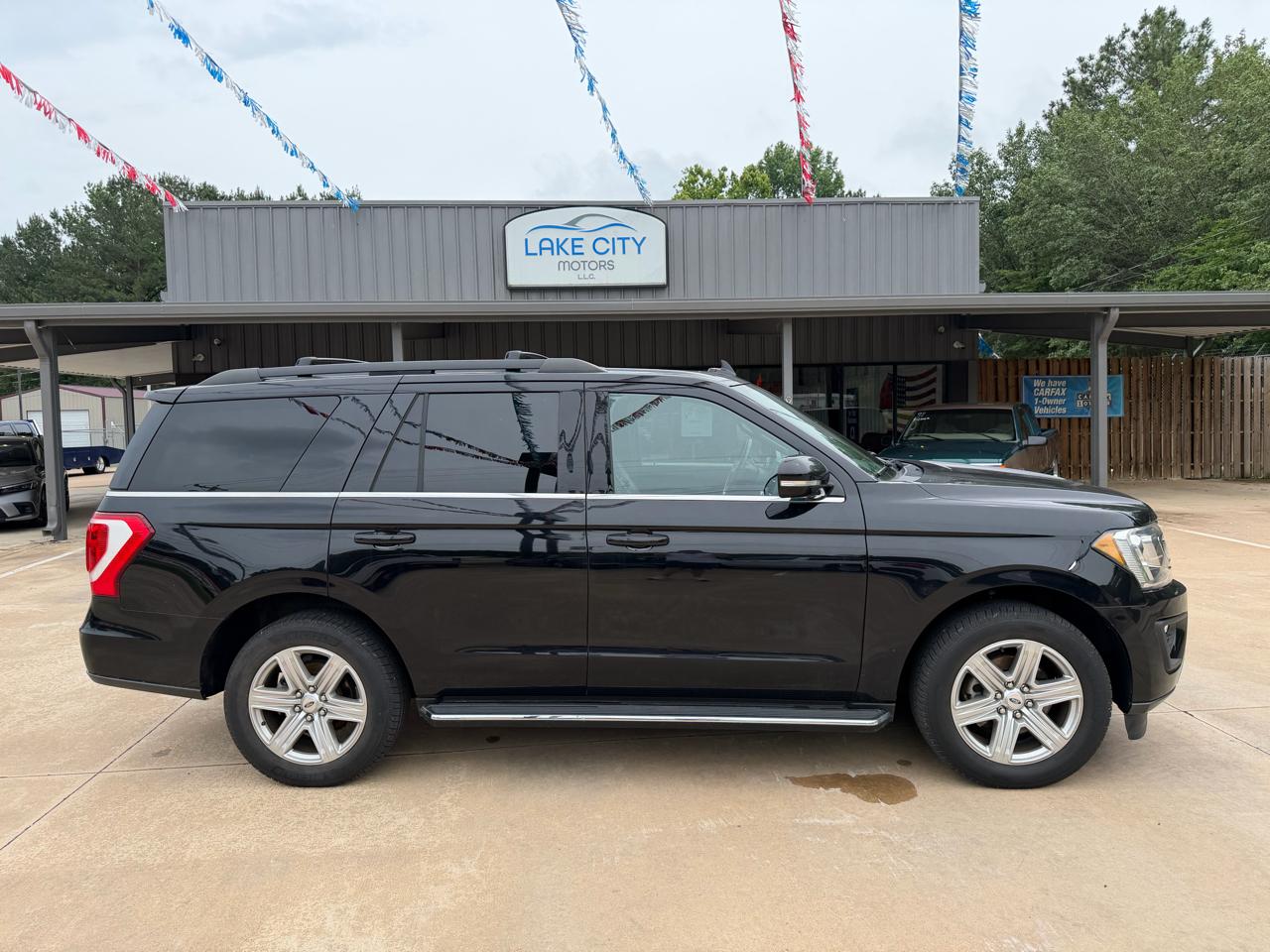 Ford Expedition XLT 4WD 2019