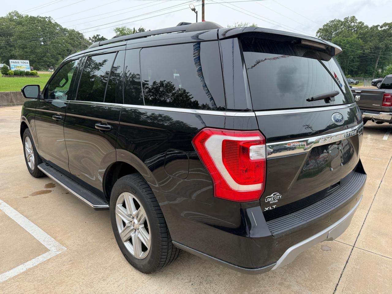Ford Expedition XLT 4WD 2019