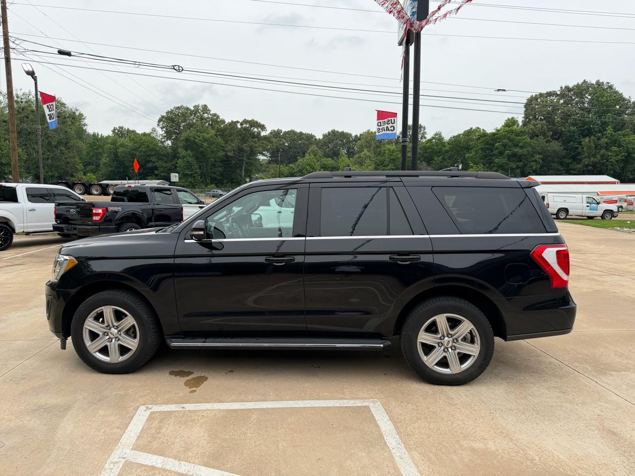 Ford Expedition XLT 4WD 2019