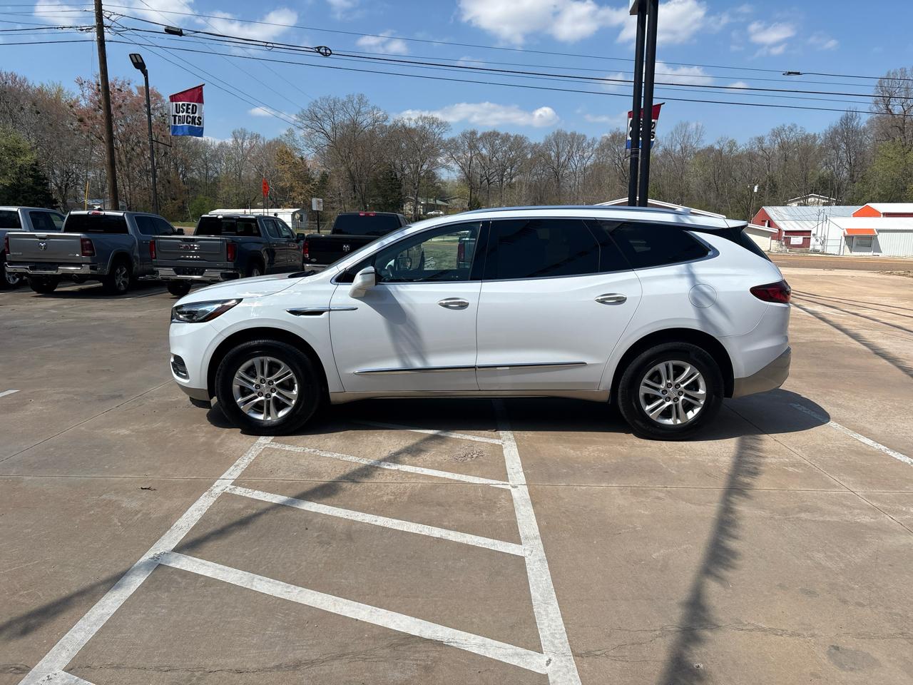 Buick Enclave Essence FWD 2021