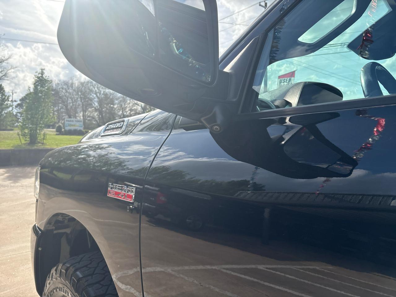 RAM 2500 Big Horn 4x4 Crew Cab 6'4" Box 2021