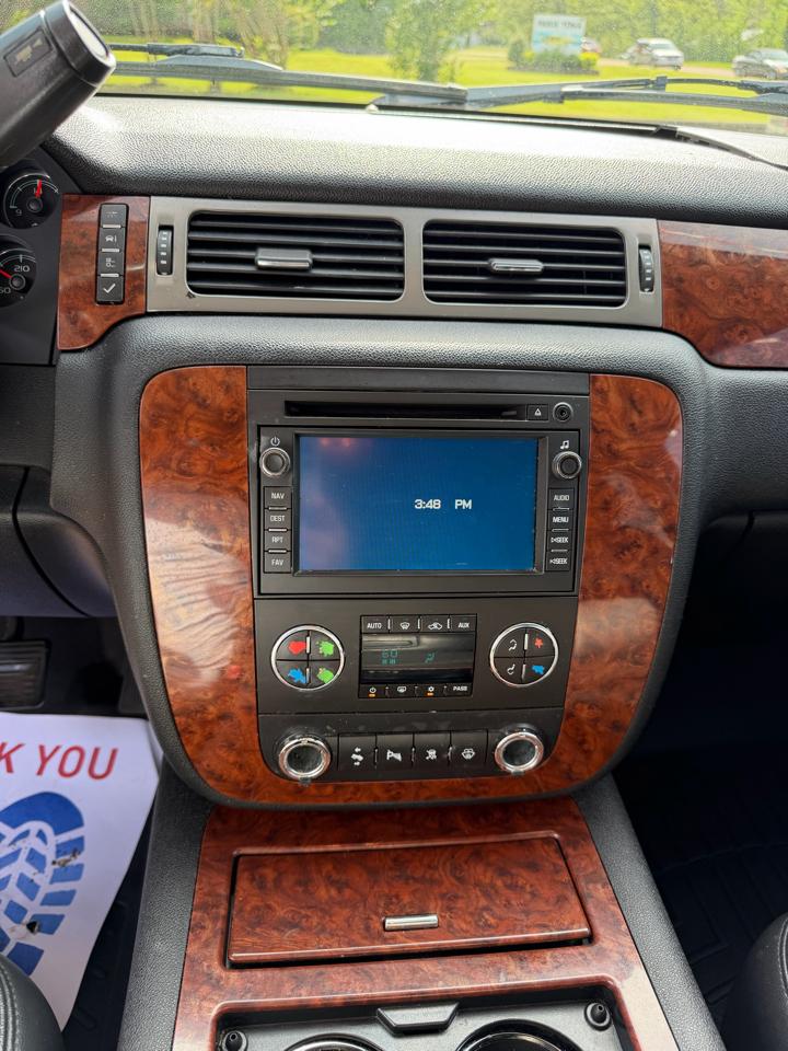 Chevrolet Suburban LT1 1500 2WD 2008