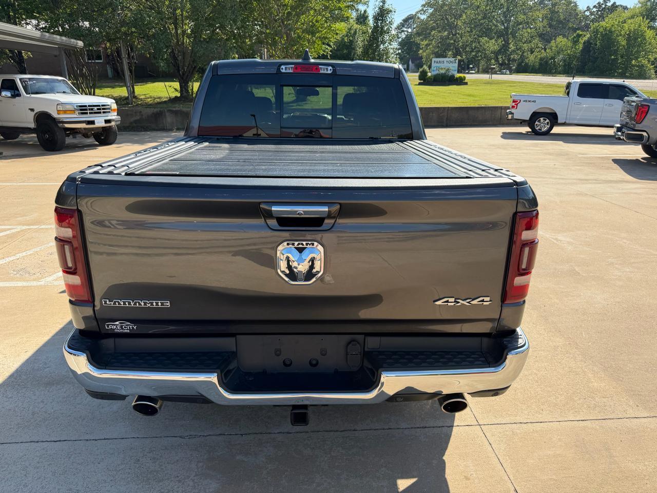 RAM 1500 Laramie Crew Cab SWB 4WD 2020
