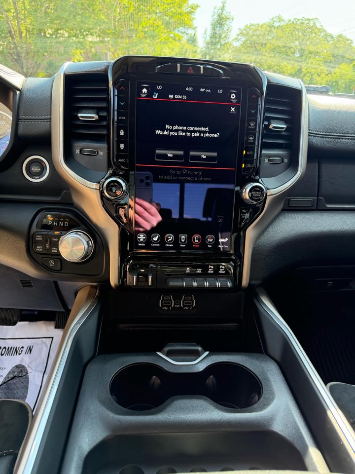 RAM 1500 Laramie Crew Cab SWB 4WD 2020