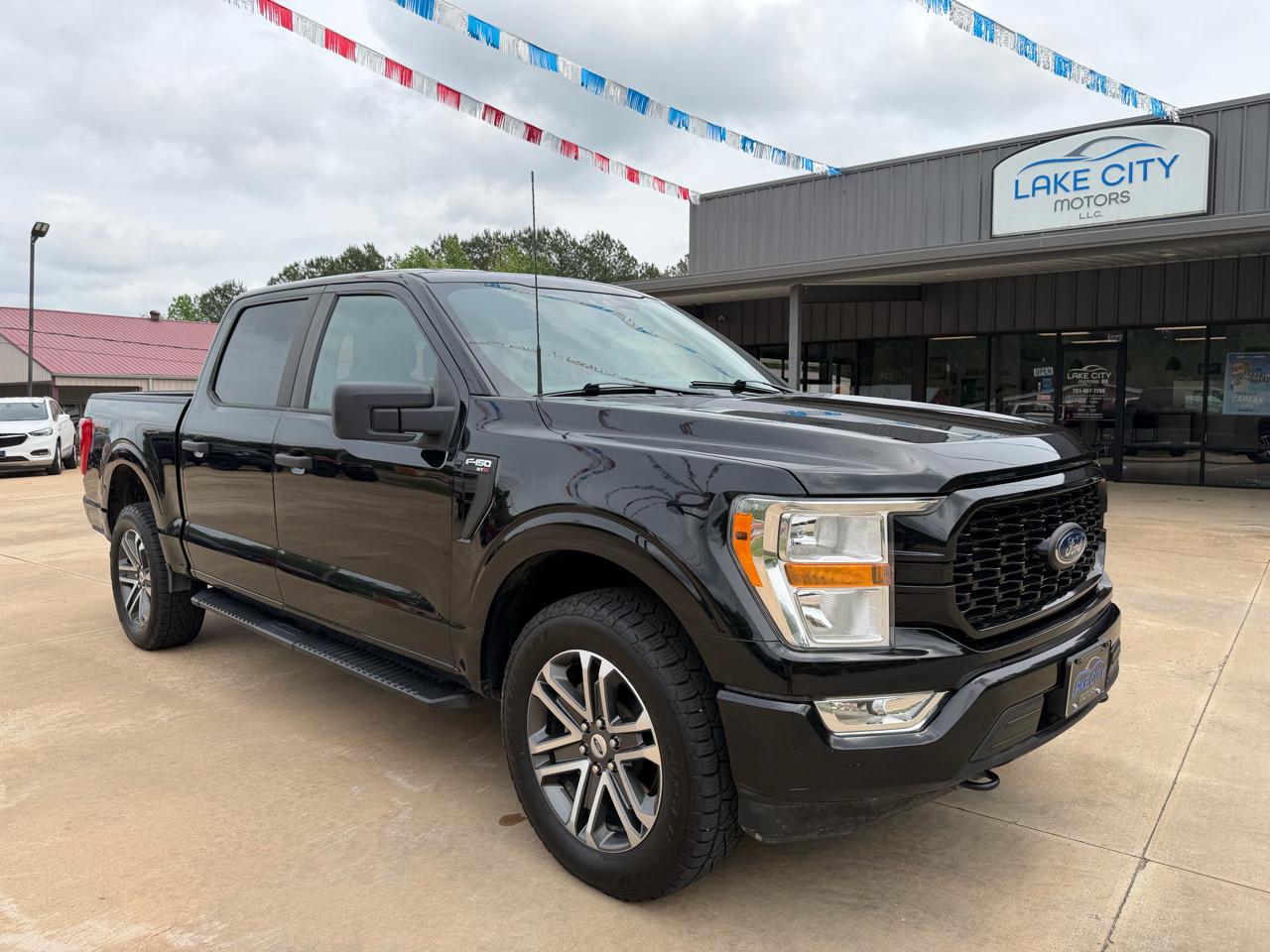 Ford F-150 XL SuperCrew 5.5-ft. Bed 4WD 2021
