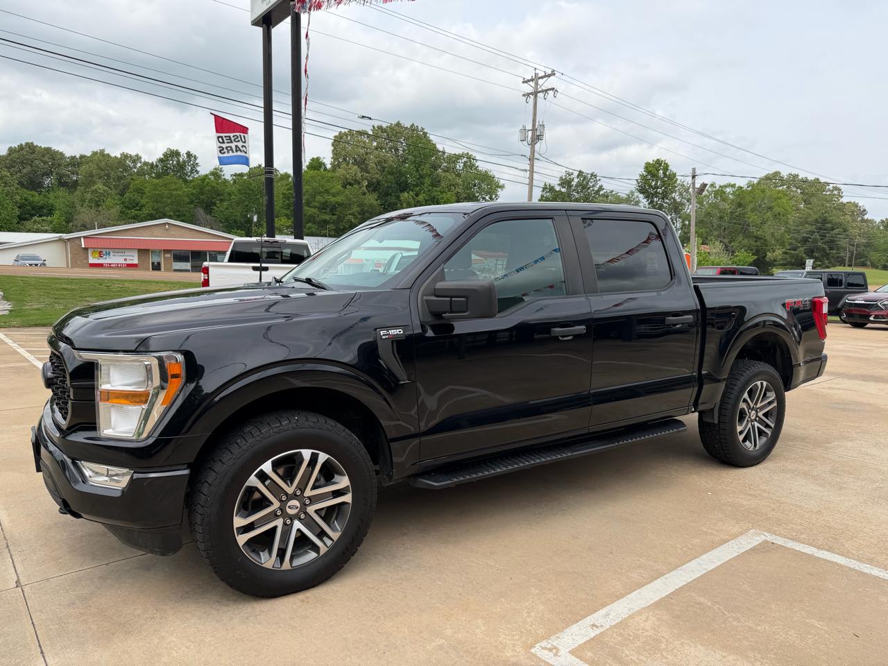 Ford F-150 XL SuperCrew 5.5-ft. Bed 4WD 2021