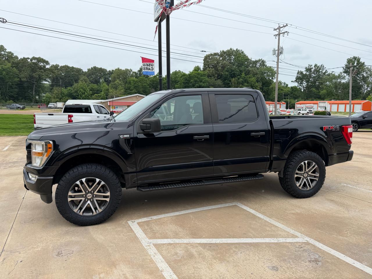 Ford F-150 XL SuperCrew 5.5-ft. Bed 4WD 2021