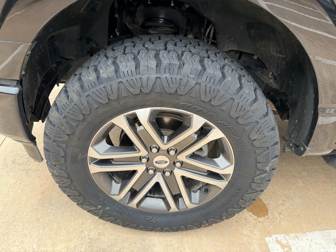 Ford F-150 XL SuperCrew 5.5-ft. Bed 4WD 2021
