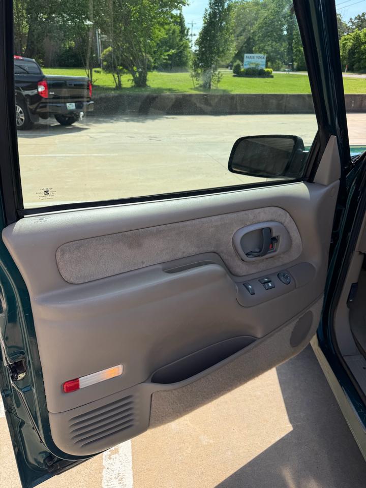 Chevrolet C/K 1500 Ext. Cab 6.5-ft. Bed 2WD 1997
