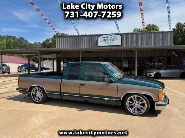 1997 Chevrolet C/K 1500 Ext. Cab 6.5-ft. Bed 2WD