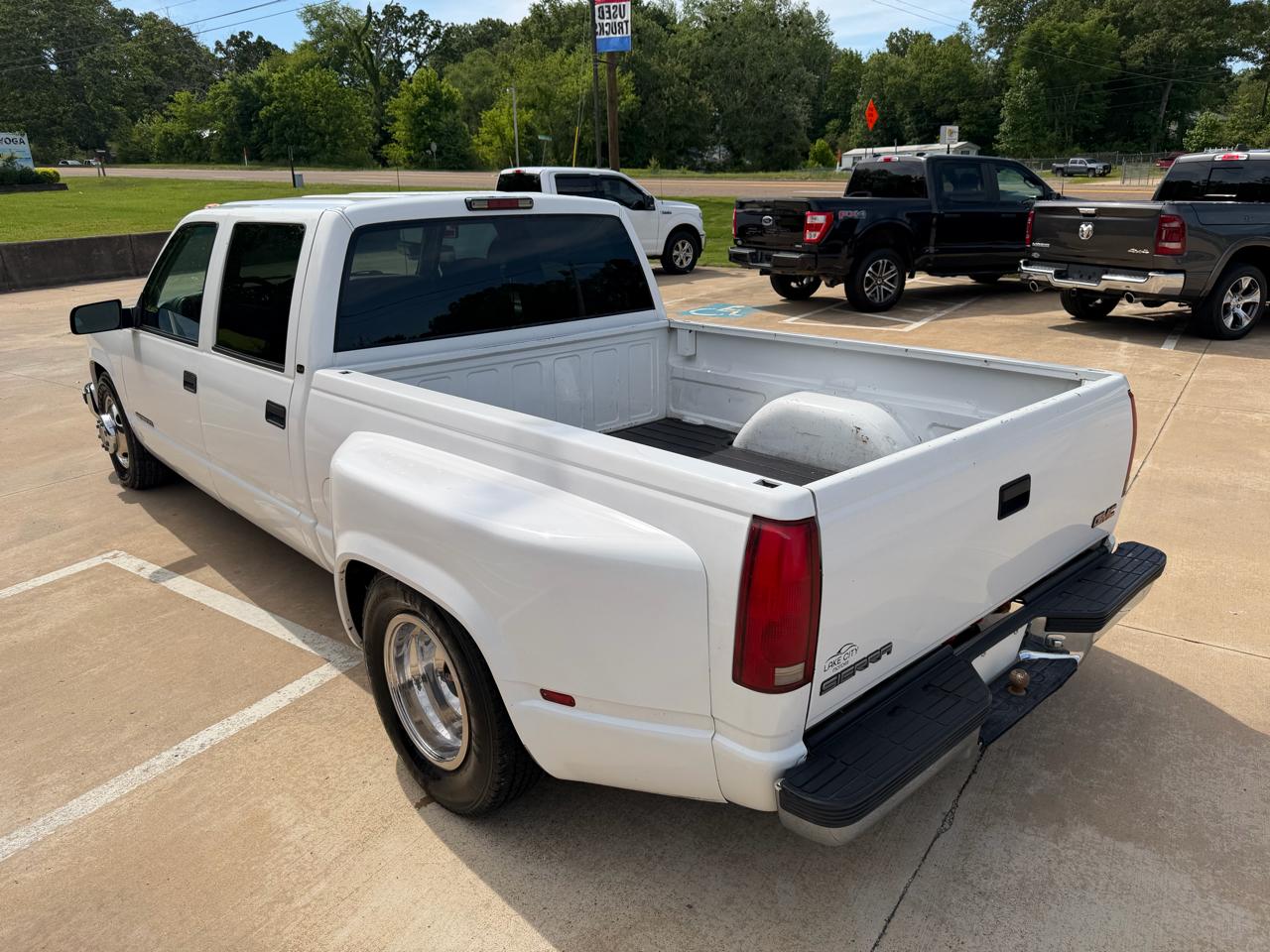 GMC Sierra Classic 3500 Crew Cab Short Bed 2WD 1999