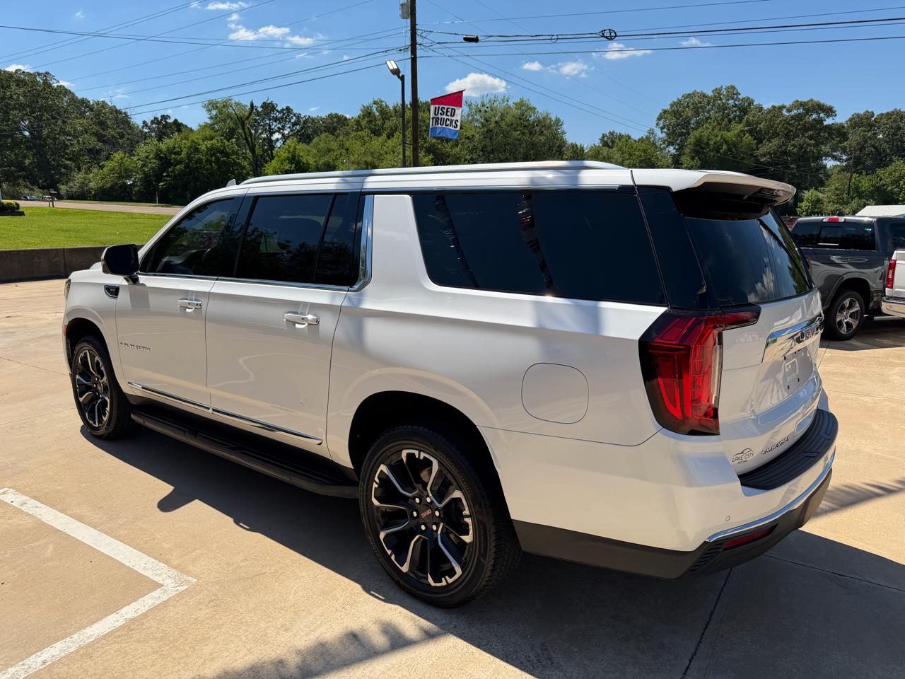 GMC Yukon XL SLT 4WD 2023