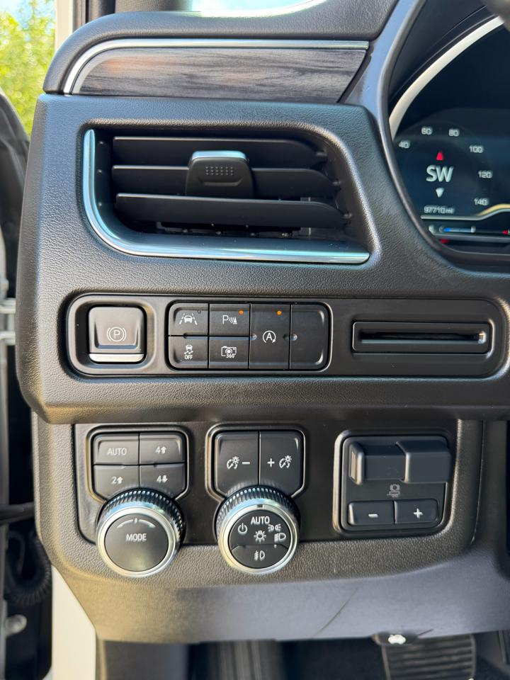 GMC Yukon XL SLT 4WD 2023