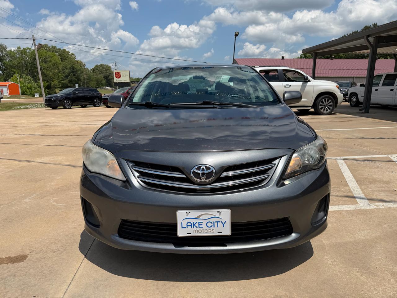 Toyota Corolla LE 4D Sedan at 2013