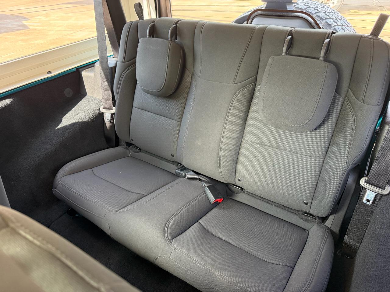 Jeep Wrangler Sport 4WD 2019