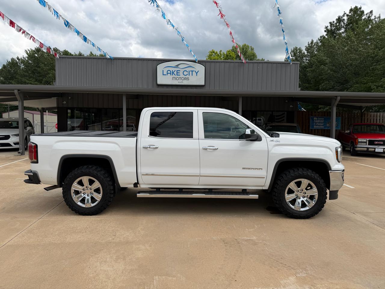 GMC Sierra 1500 SLT Crew Cab Short Box 4WD 2017