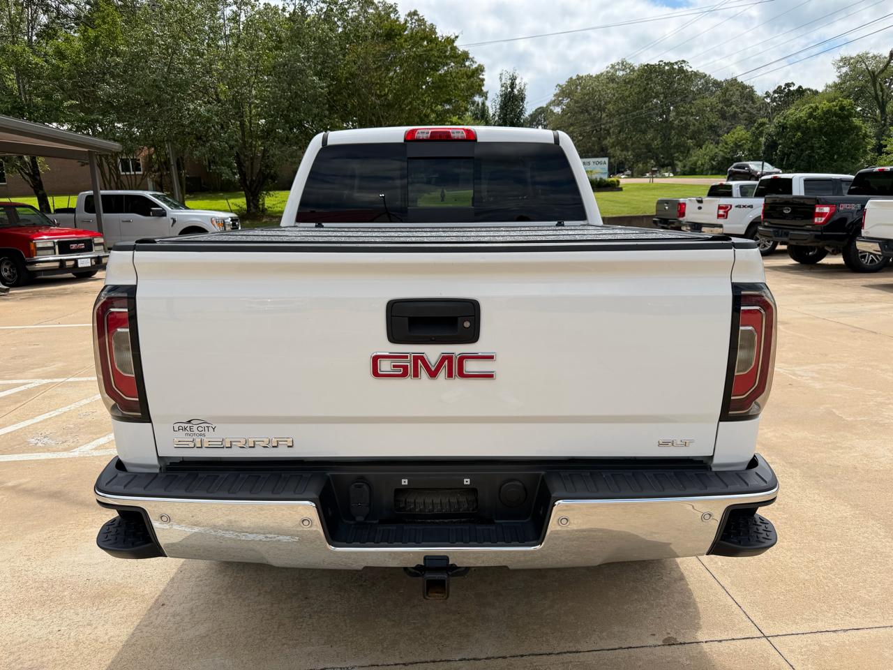 GMC Sierra 1500 SLT Crew Cab Short Box 4WD 2017