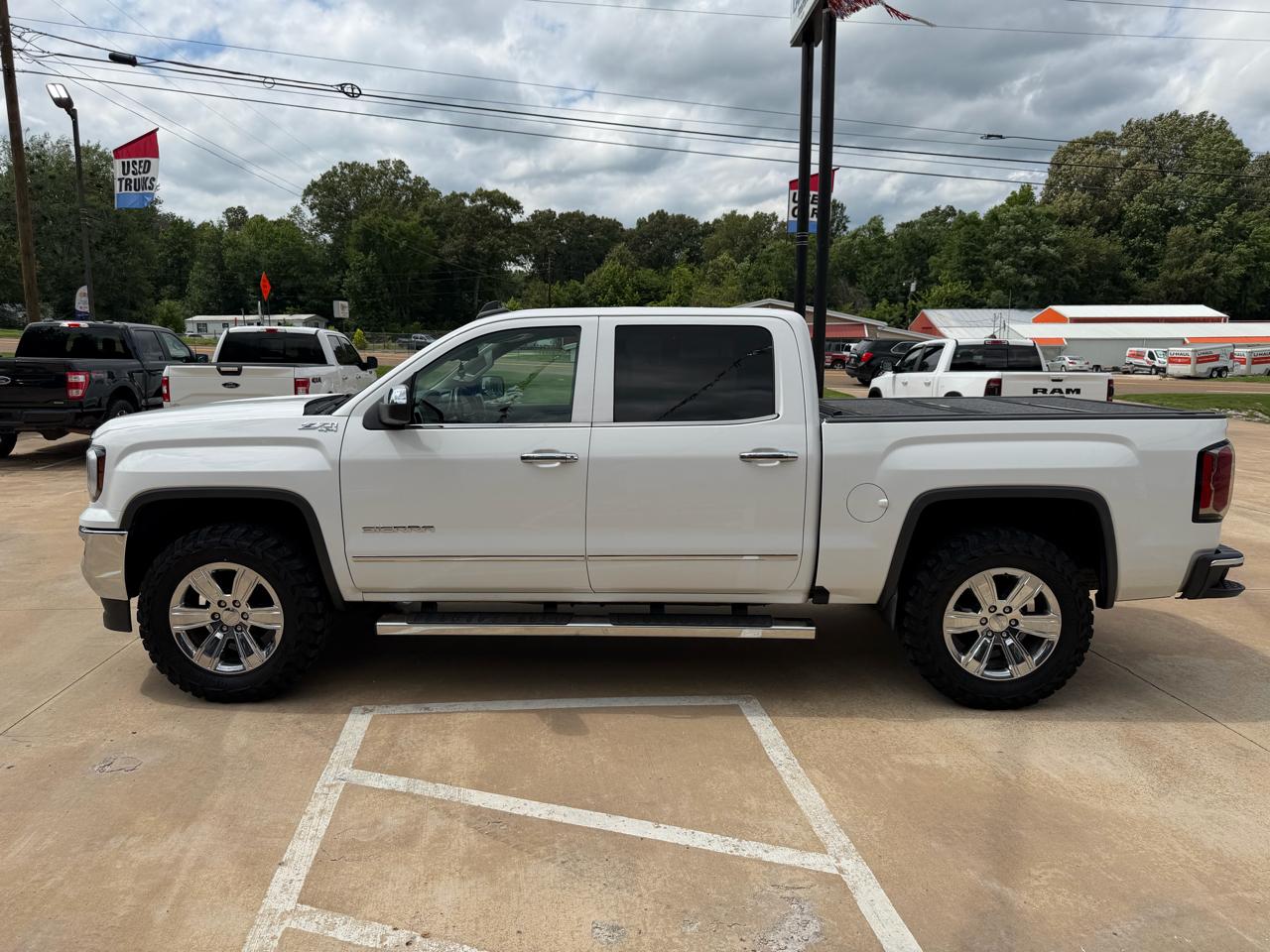 GMC Sierra 1500 SLT Crew Cab Short Box 4WD 2017