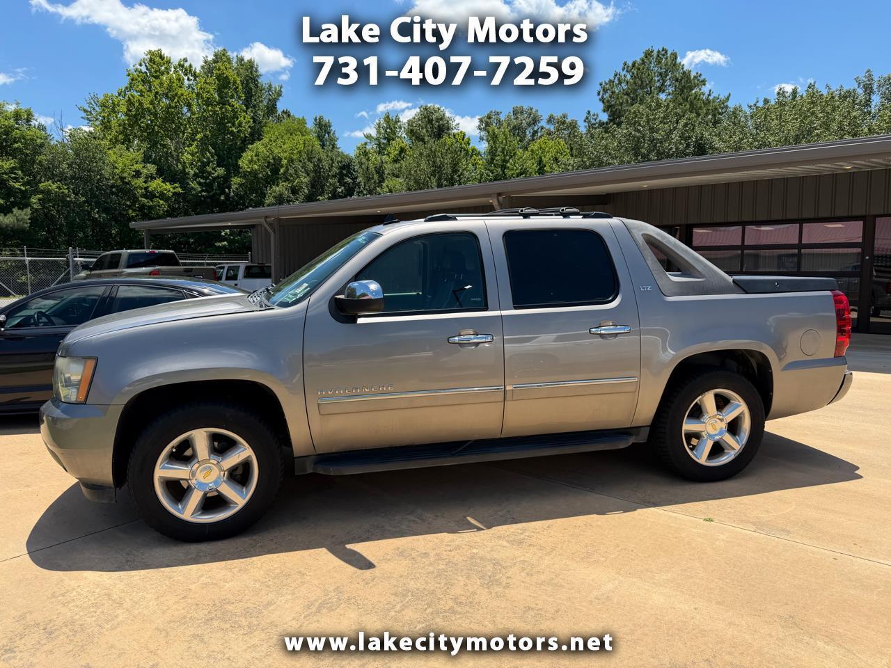 2012 Chevrolet Avalanche LTZ 4WD