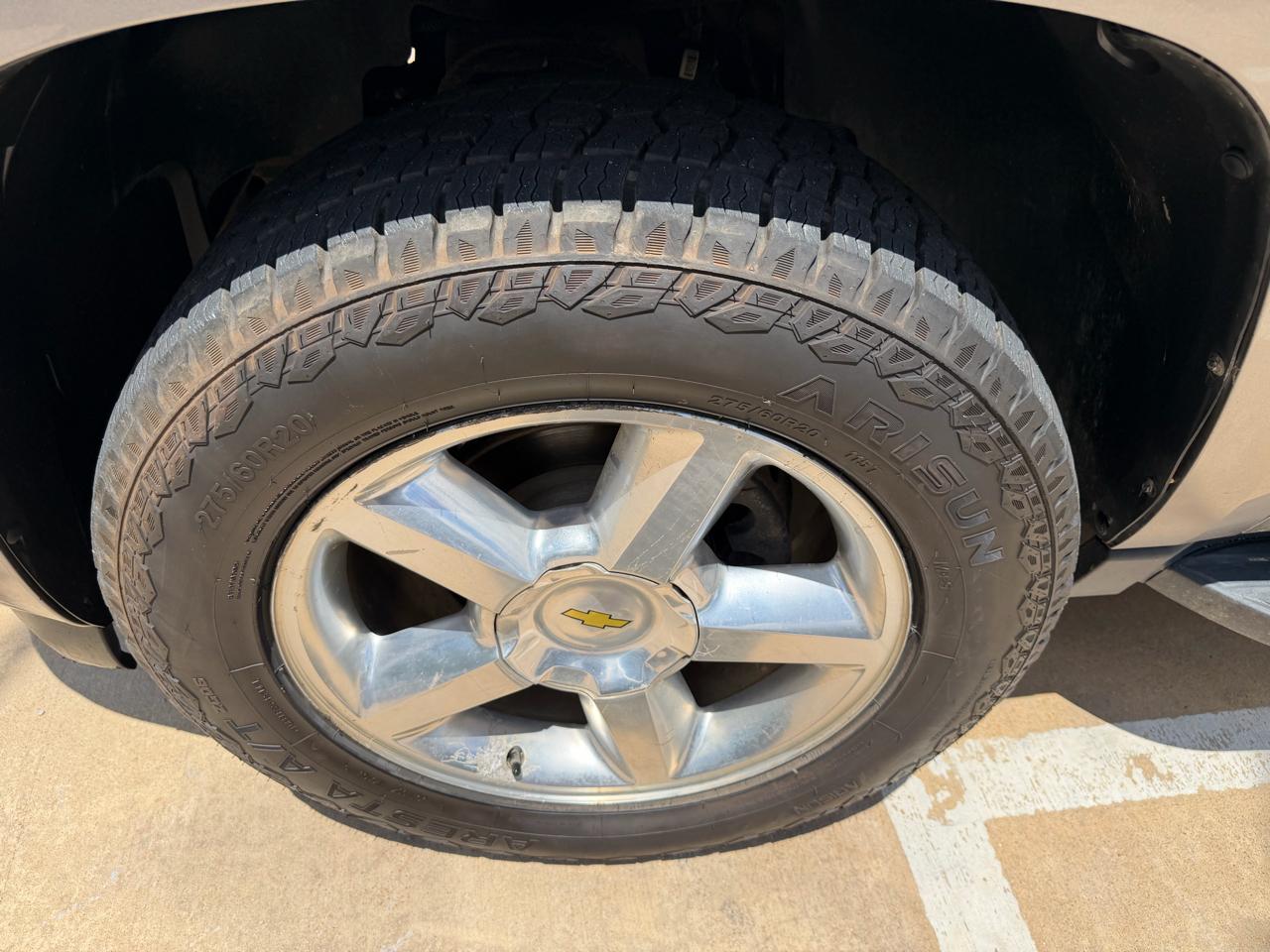 Chevrolet Avalanche LTZ 4WD 2012