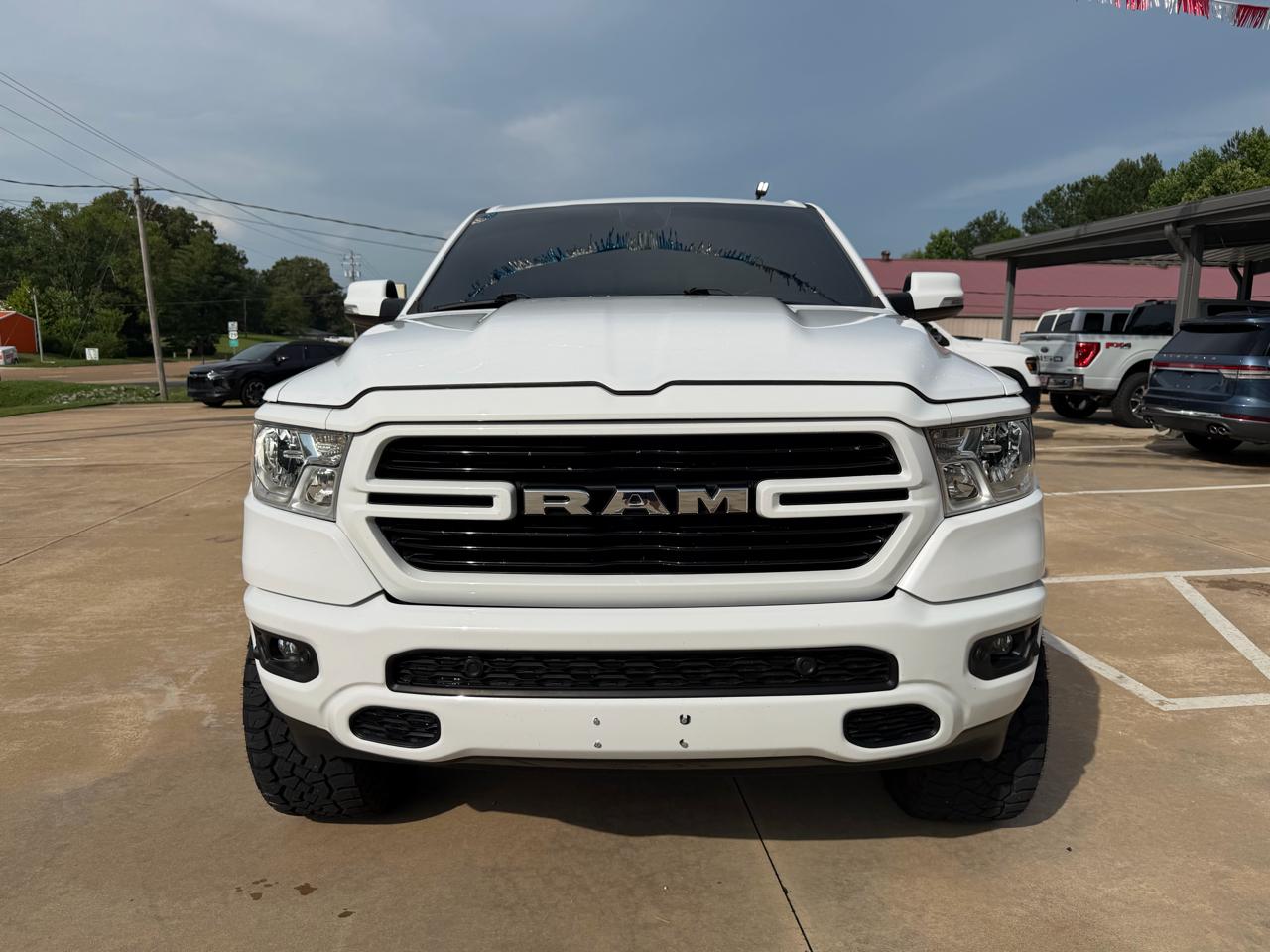 RAM 1500 Big Horn Crew Cab SWB 4WD 2020