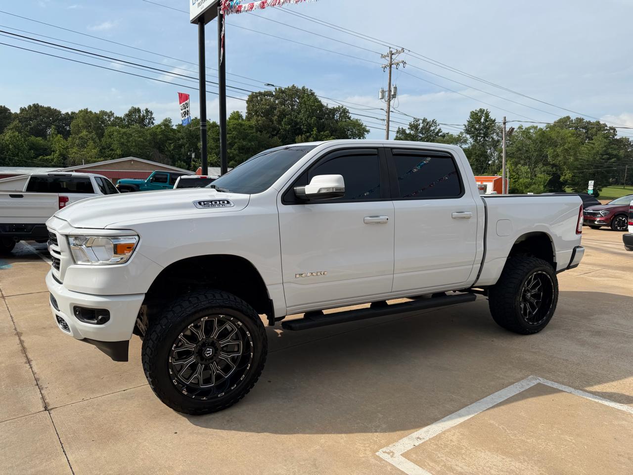 RAM 1500 Big Horn Crew Cab SWB 4WD 2020