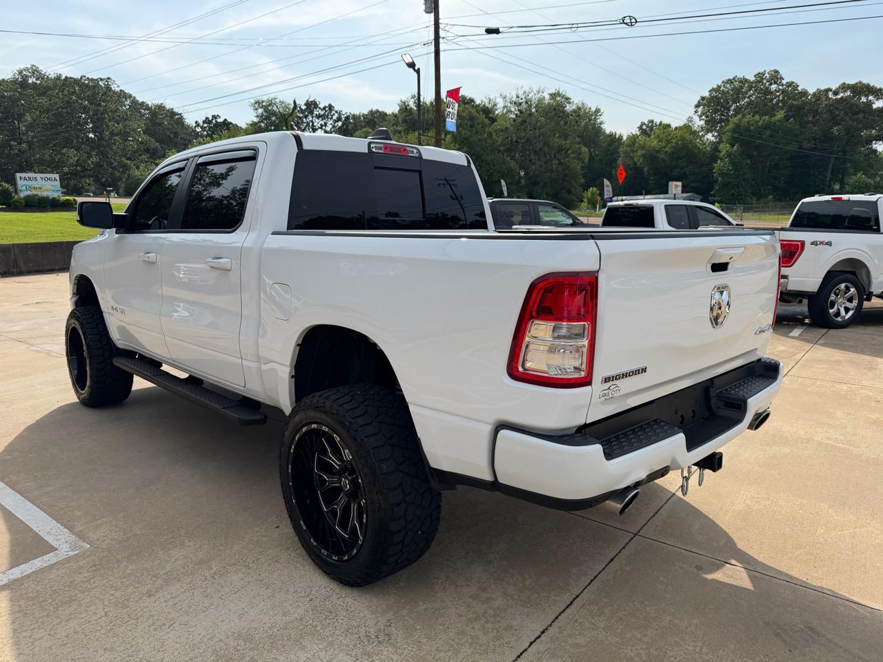RAM 1500 Big Horn Crew Cab SWB 4WD 2020