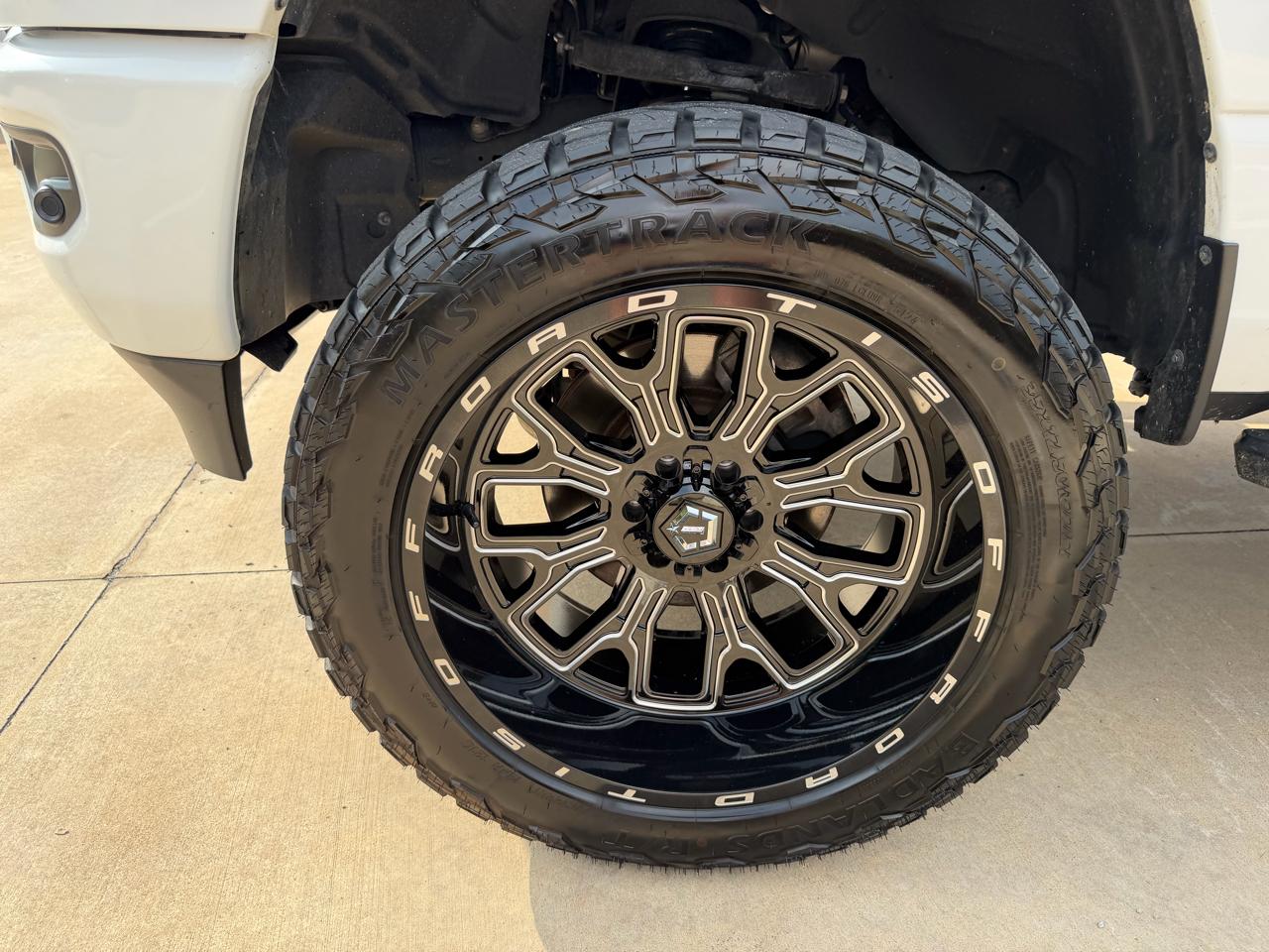 RAM 1500 Big Horn Crew Cab SWB 4WD 2020