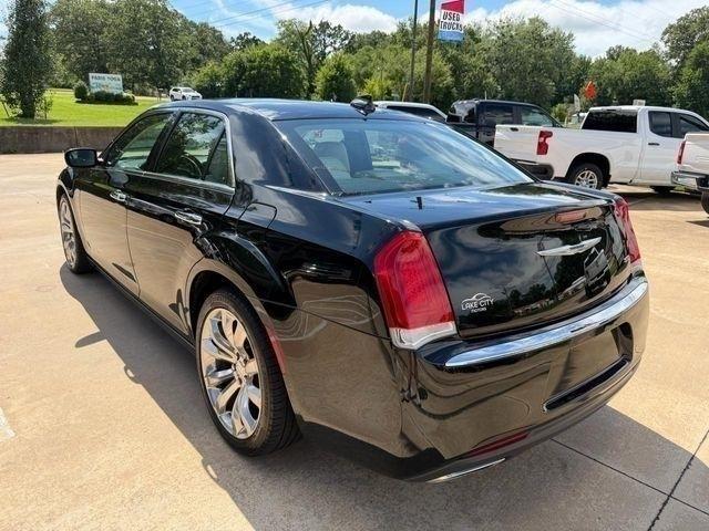 Chrysler 300 Limited RWD 2018