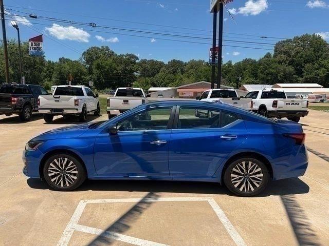 Nissan Altima 2.5 SV 2025