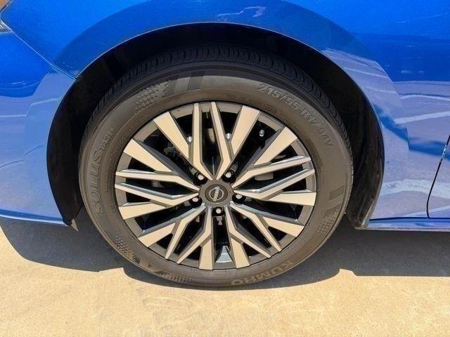 Nissan Altima 2.5 SV 2025