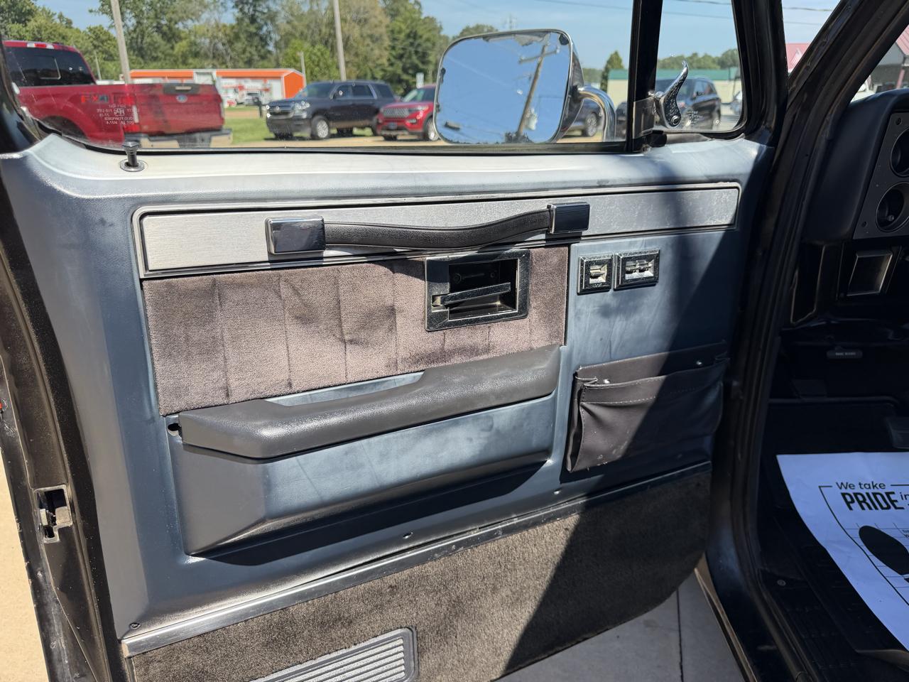 Chevrolet C/K 10 Regular Cab 2WD 1985