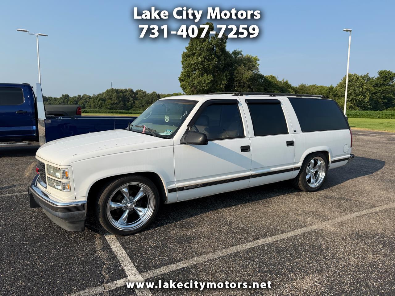 GMC Suburban 1500 2WD 1997