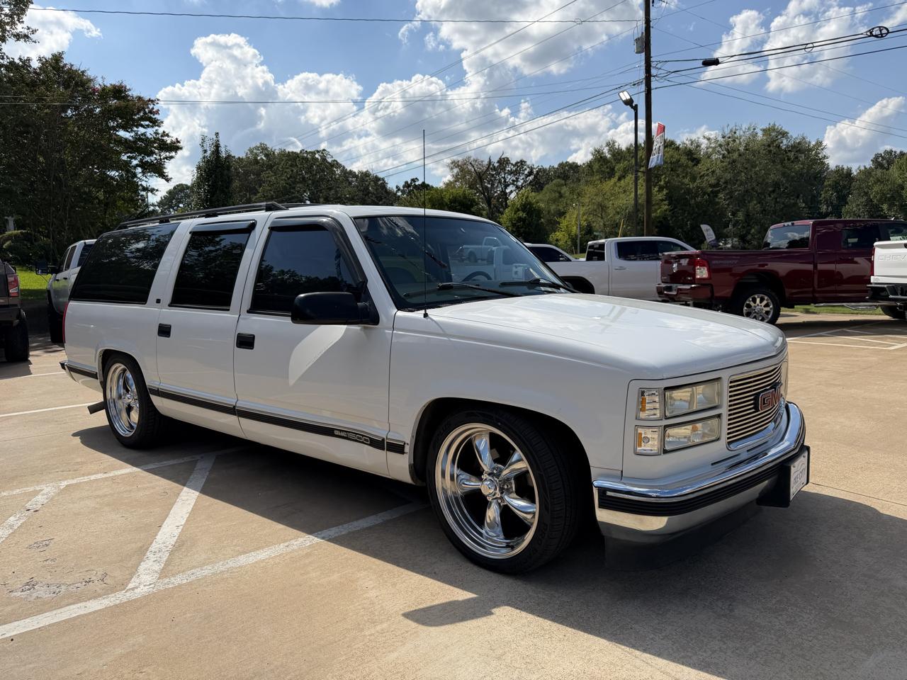 GMC Suburban 1500 2WD 1997